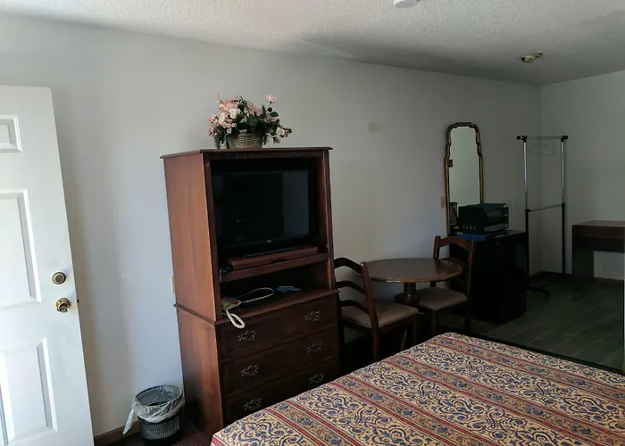 All Seasons Motel