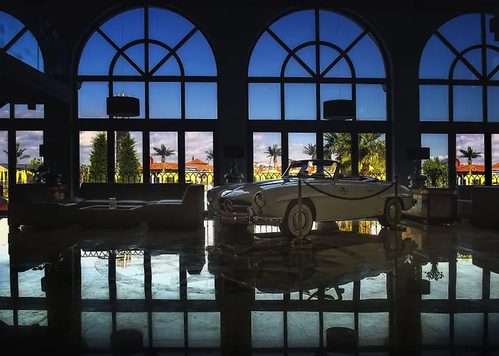 Villa Plaza Boutique Hotel & Spa