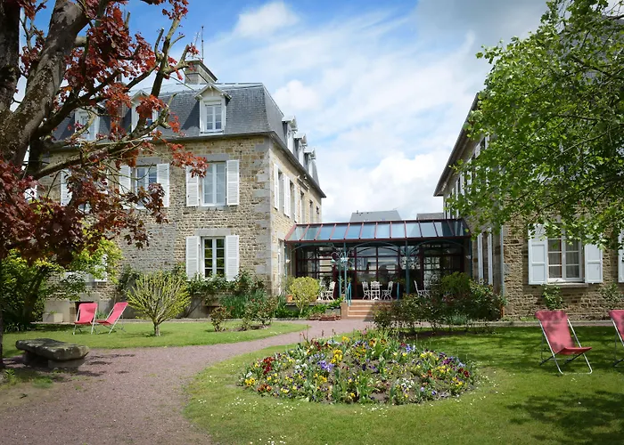 Logis Hotel Restaurant Auberge De La Selune