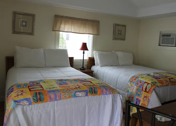 Drake'S Island Resort & Cottages