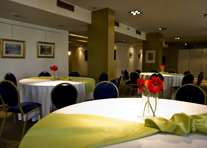 Ariston Hotel