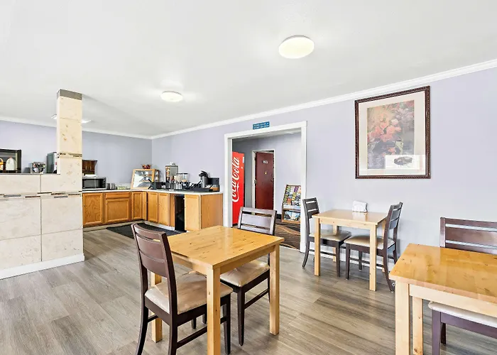 Red Lion Inn & Suites Yakima