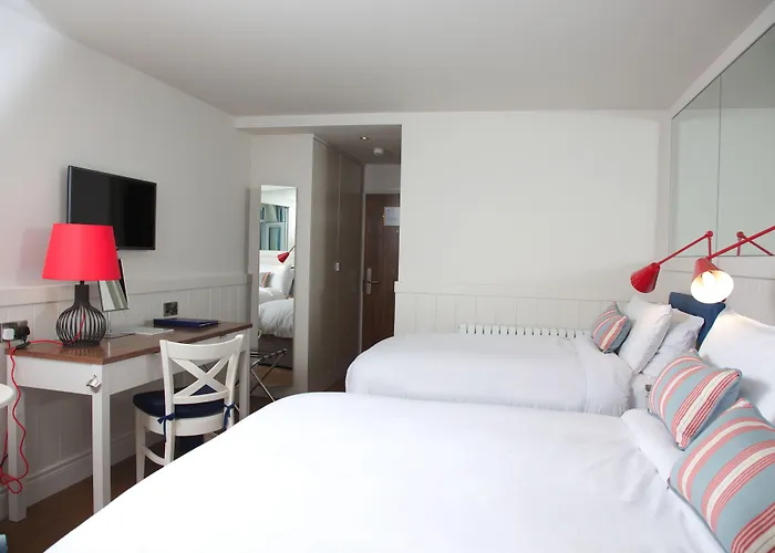 Waterfront Hotel Dungloe