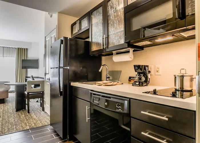 Candlewood Suites - Hartford Downtown
