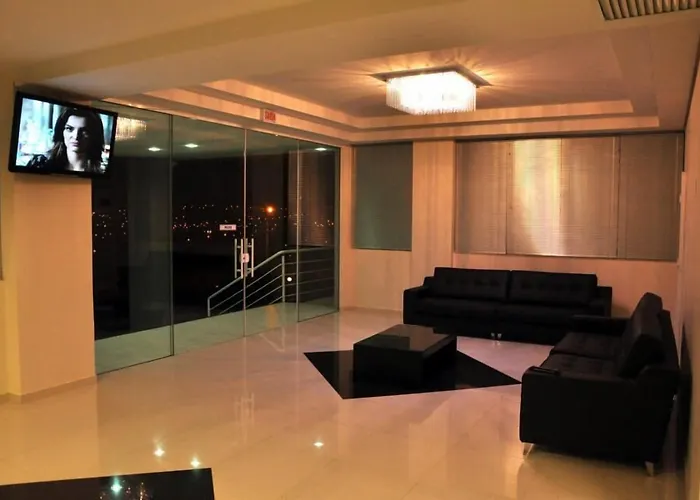 Lh Plaza Hotel