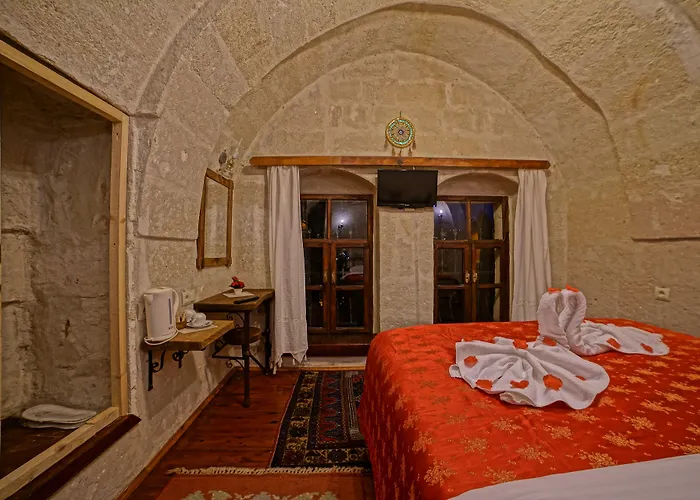 Melek Cave Hotel