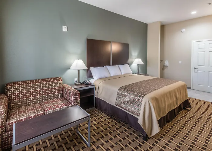 Scottish Inns & Suites
