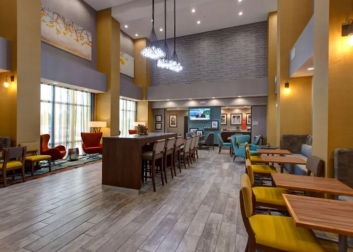Hampton Inn & Suites-Wichita/Airport, Ks