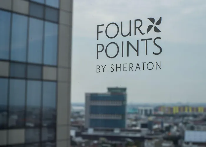 Four Points By Sheraton Surabaya, Tunjungan Plaza