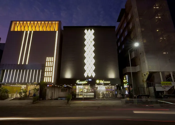 Hotel Sifat International