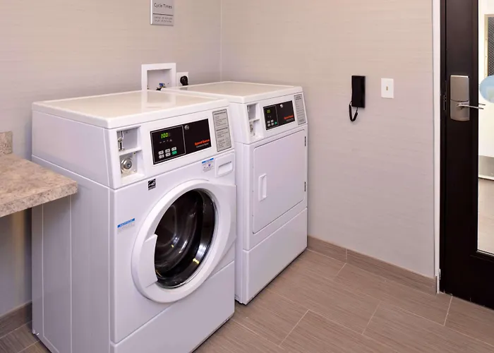 Hampton Inn & Suites Albany-East Greenbush, Ny