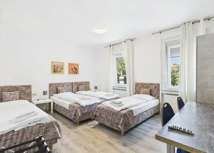 City Hotel