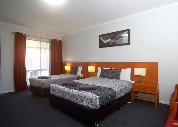 Horsham Mid City Court Motel