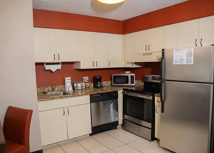 Hawthorn Suites