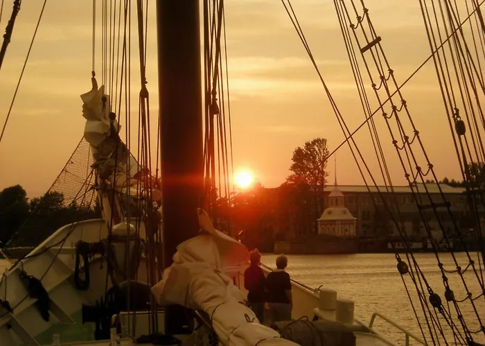 Tallship Artemis