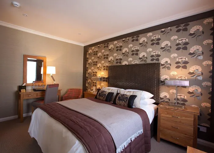 Burt'S Hotel