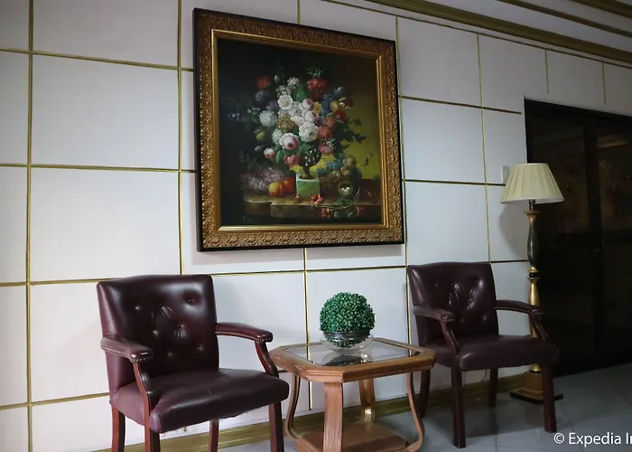 Spring Plaza Hotel