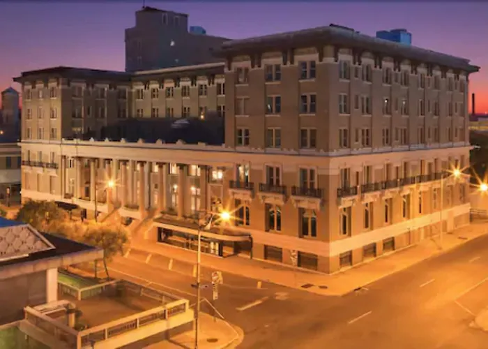 Hotel Bentley
