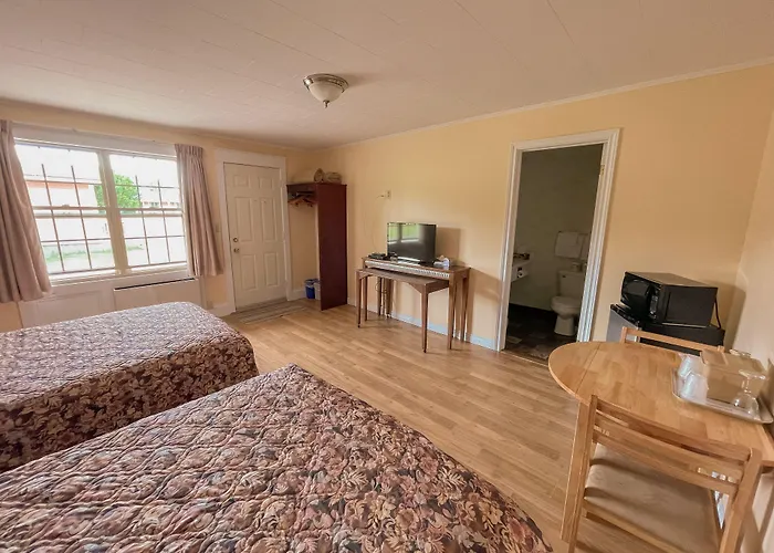 Silverwood Motel
