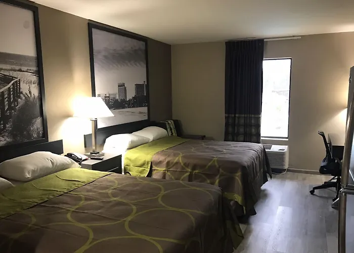 Super 8 By Wyndham Pascagoula
