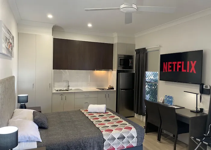 Northpoint Motel Apartments