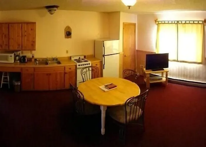 Alpine Motel Of Cooke City