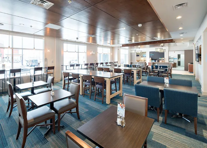Holiday Inn Express - Red Deer North By Ihg