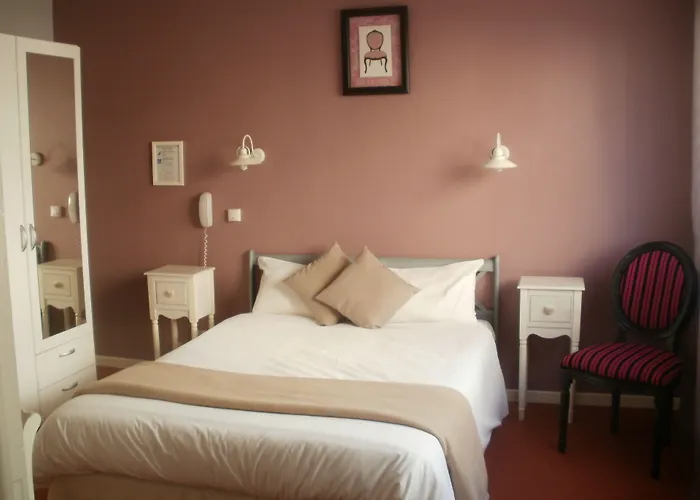 Hotel Du Tricastin