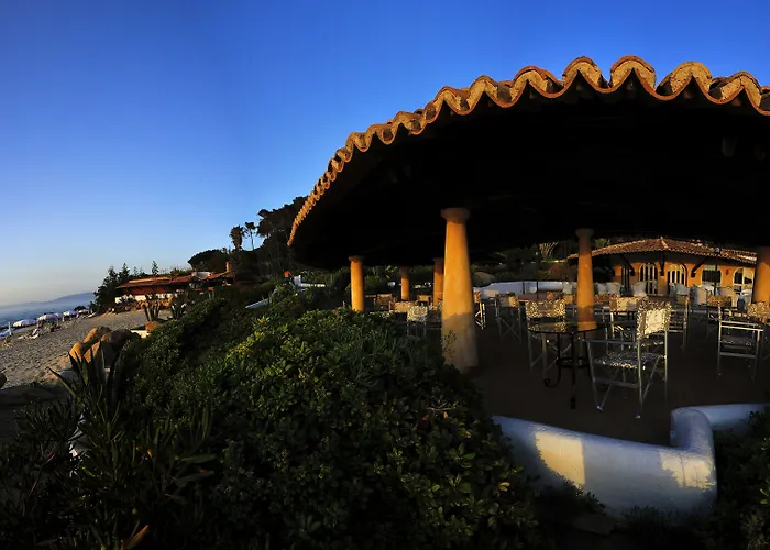 Hotel Porto Pirgos