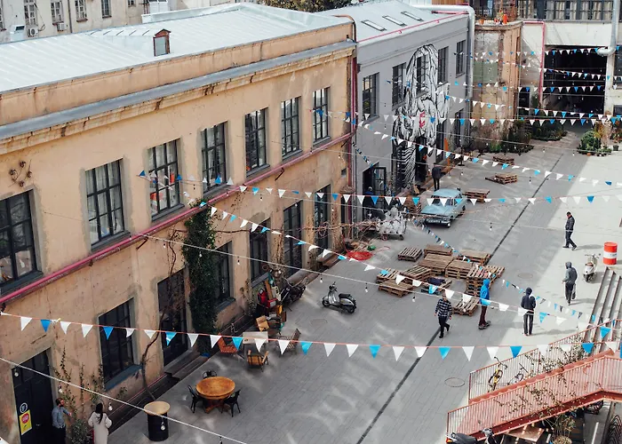 Fabrika Hostel&Suites