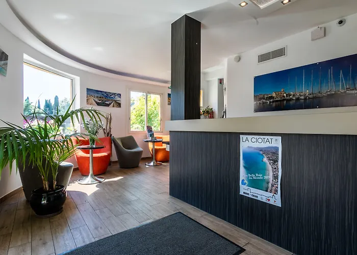 Hotel Corniche Du Liouquet