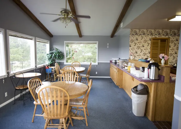 Cottonwood Inn