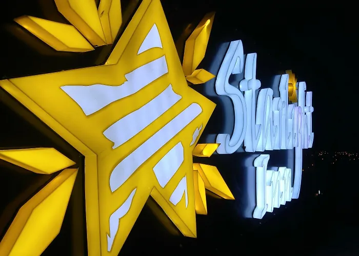 Starlight Inn