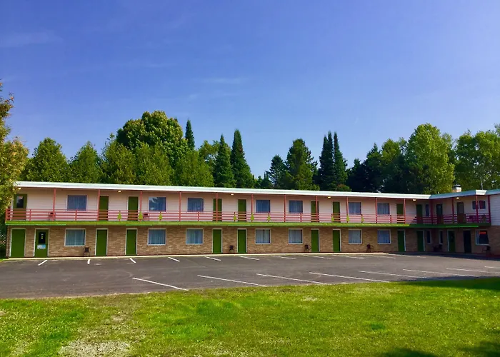 Cedars Motel