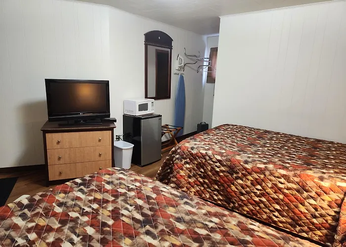 Cortland Motel