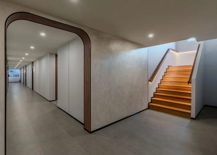 Panmanee Hotel-Newly Renovated