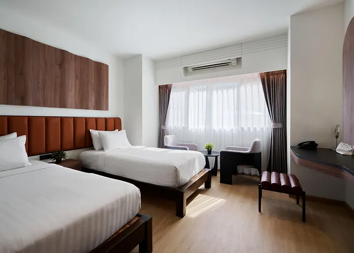 Panmanee Hotel-Newly Renovated