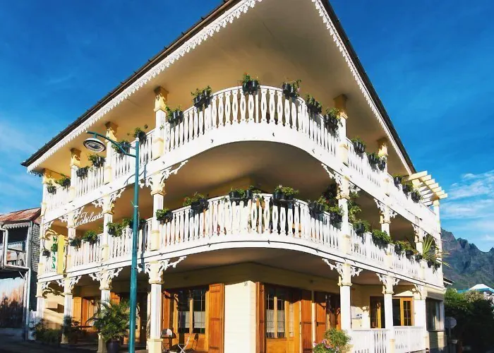 Tsilaosa Hotel