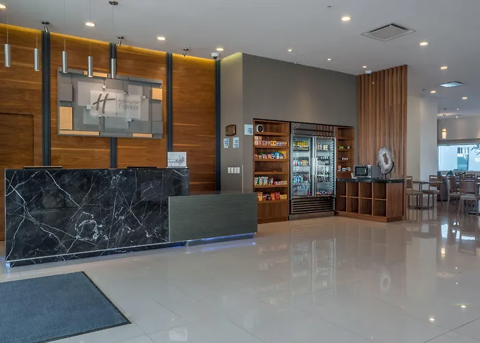 Holiday Inn Express & Suites Silao Aeropuerto Terminal By Ihg