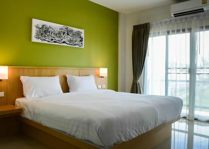 S2 Airport Residence