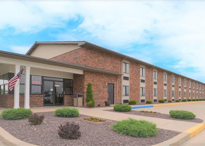 Fairbridge Inn Express Monroe City