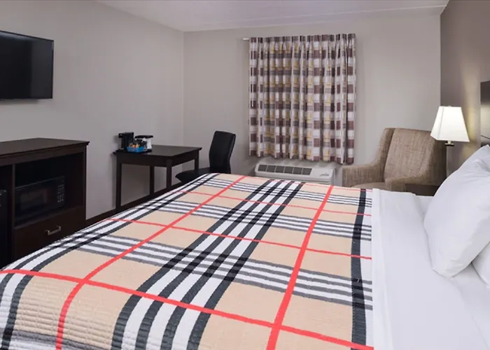 Fairbridge Inn Express Monroe City