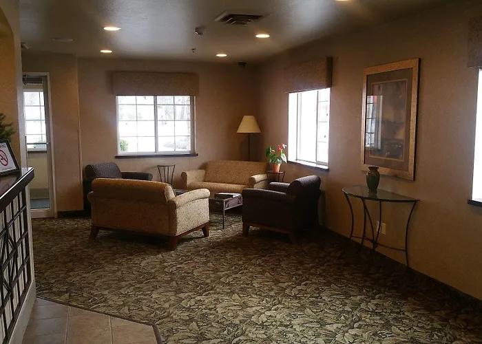 Crivitz Lodge