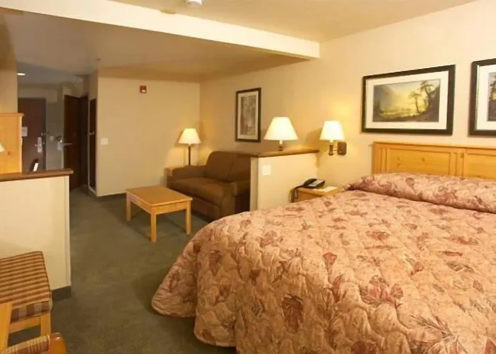 Crivitz Lodge