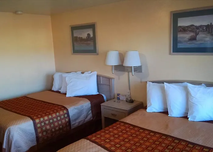 White Sands Motel