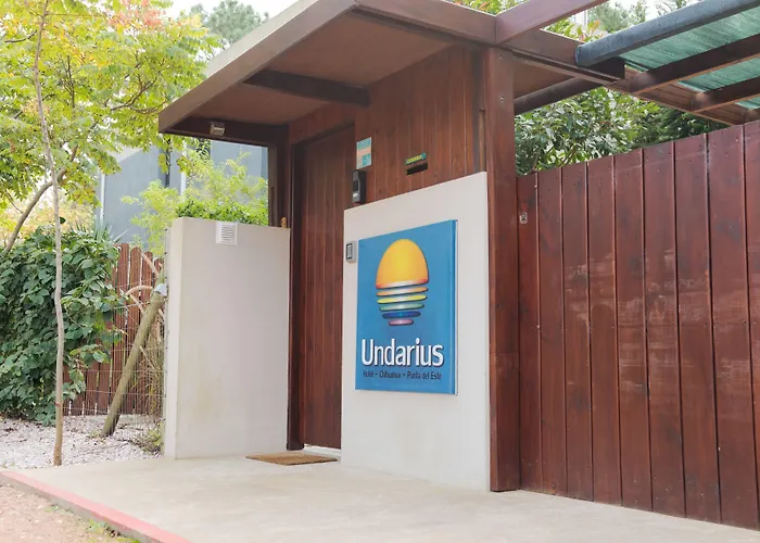 Undarius Hotel