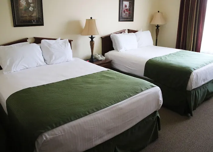 The Edgewood Hotel And Suites