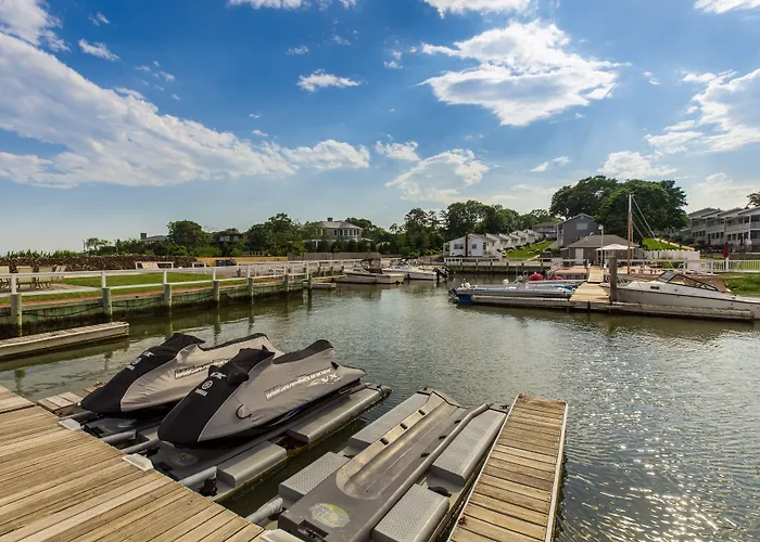 Colonial Shores Resort