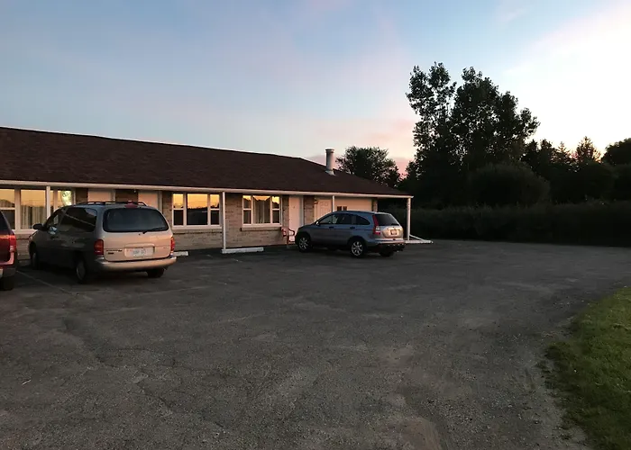 Eastwood Motel