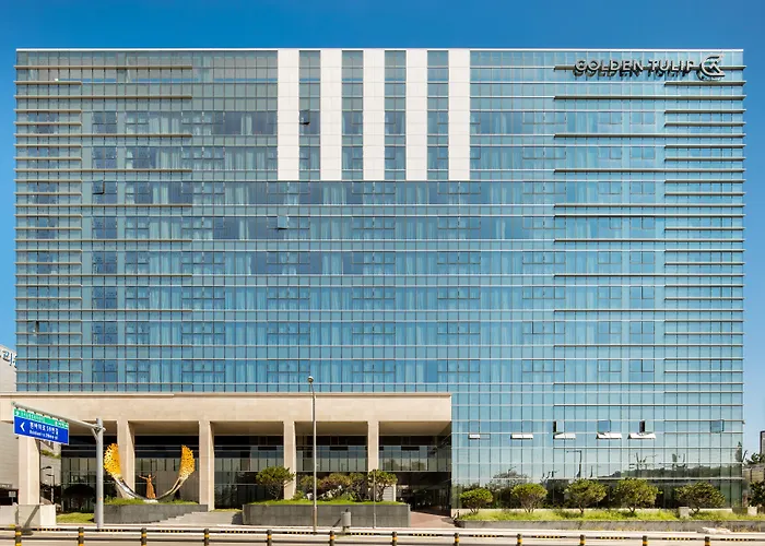 Golden Tulip Incheon Airport Hotel